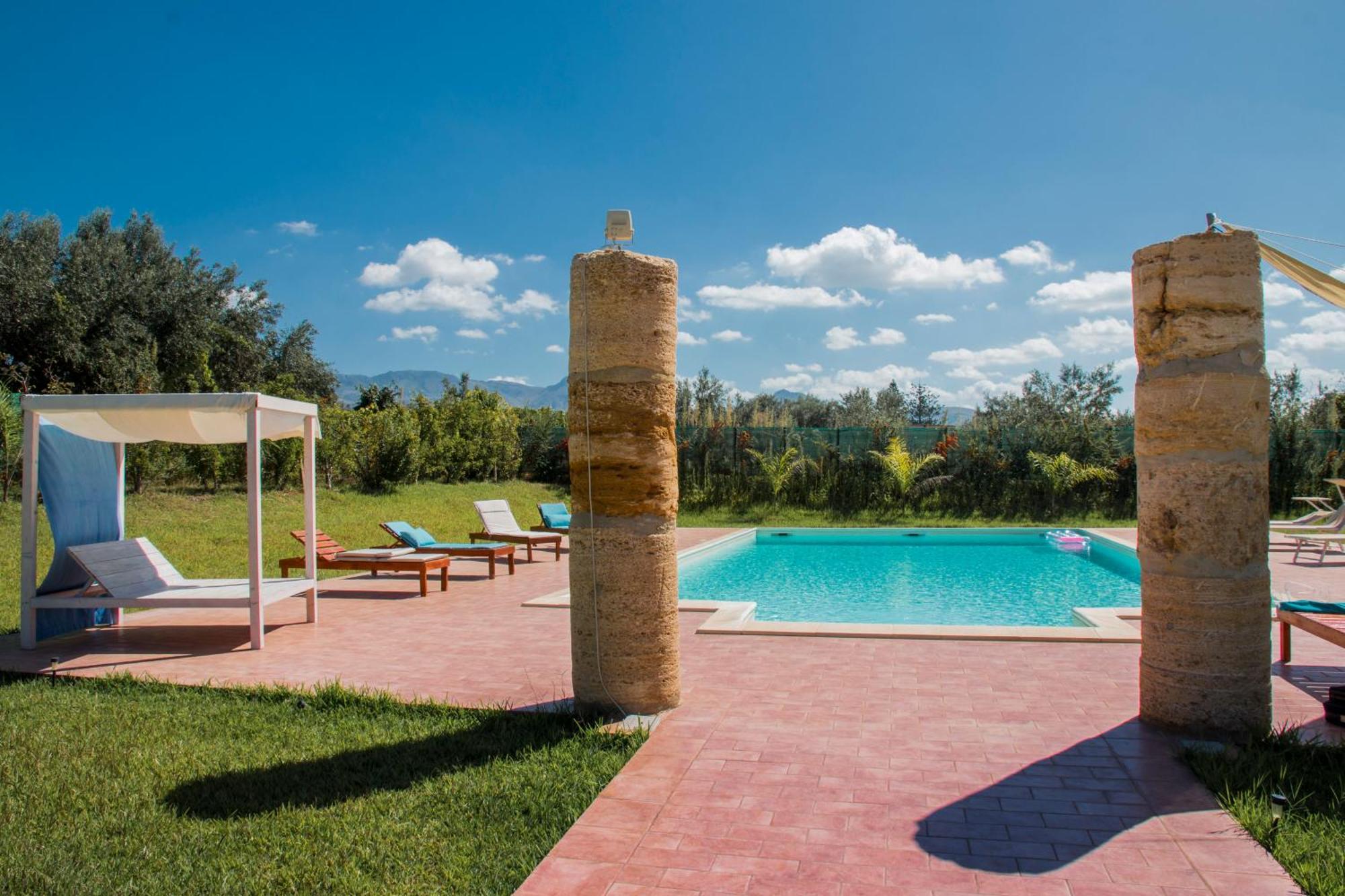 Villa Con Piscina Casale Di Gio Nel Golfo Di Castellammare パルティニーコ エクステリア 写真
