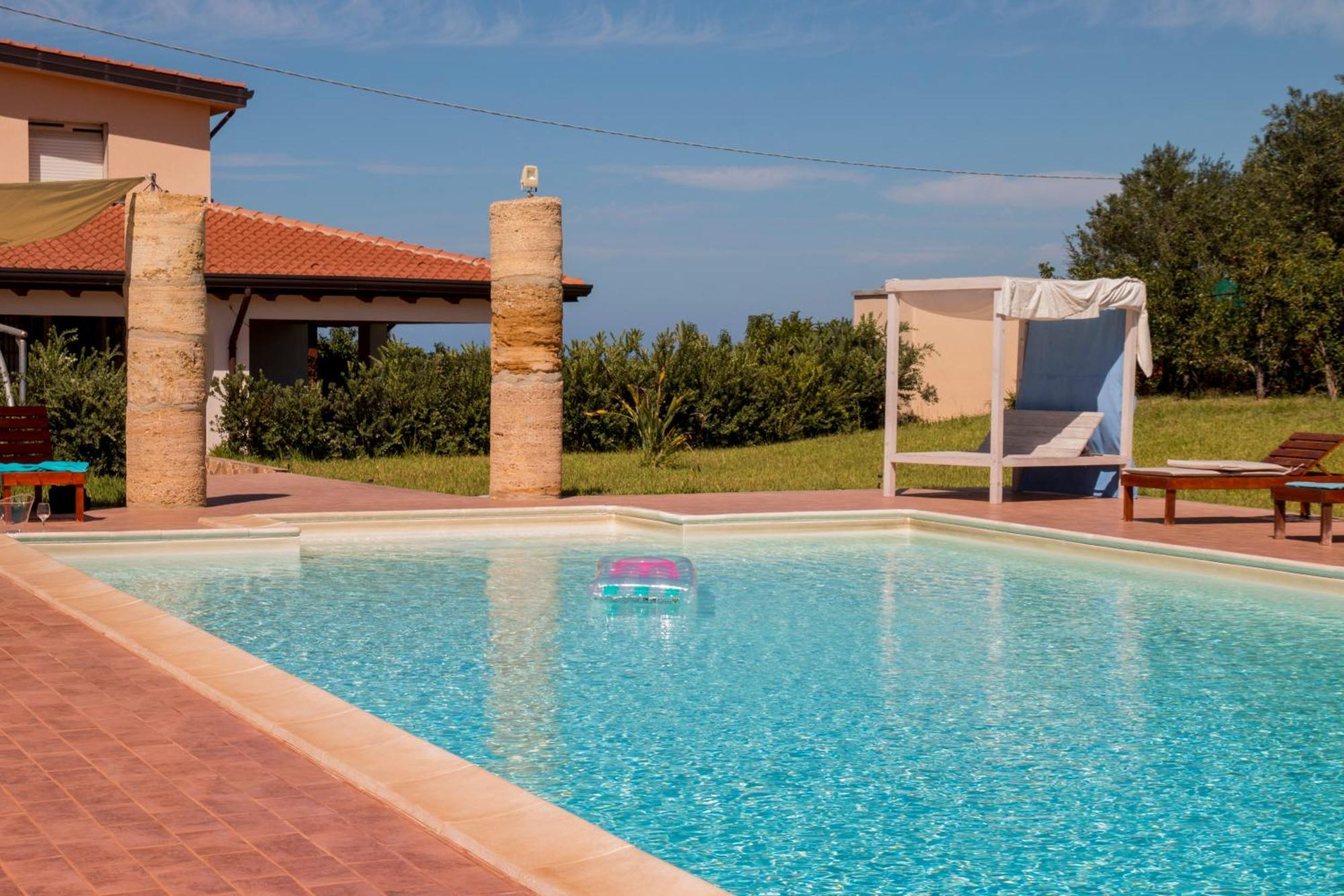Villa Con Piscina Casale Di Gio Nel Golfo Di Castellammare パルティニーコ エクステリア 写真