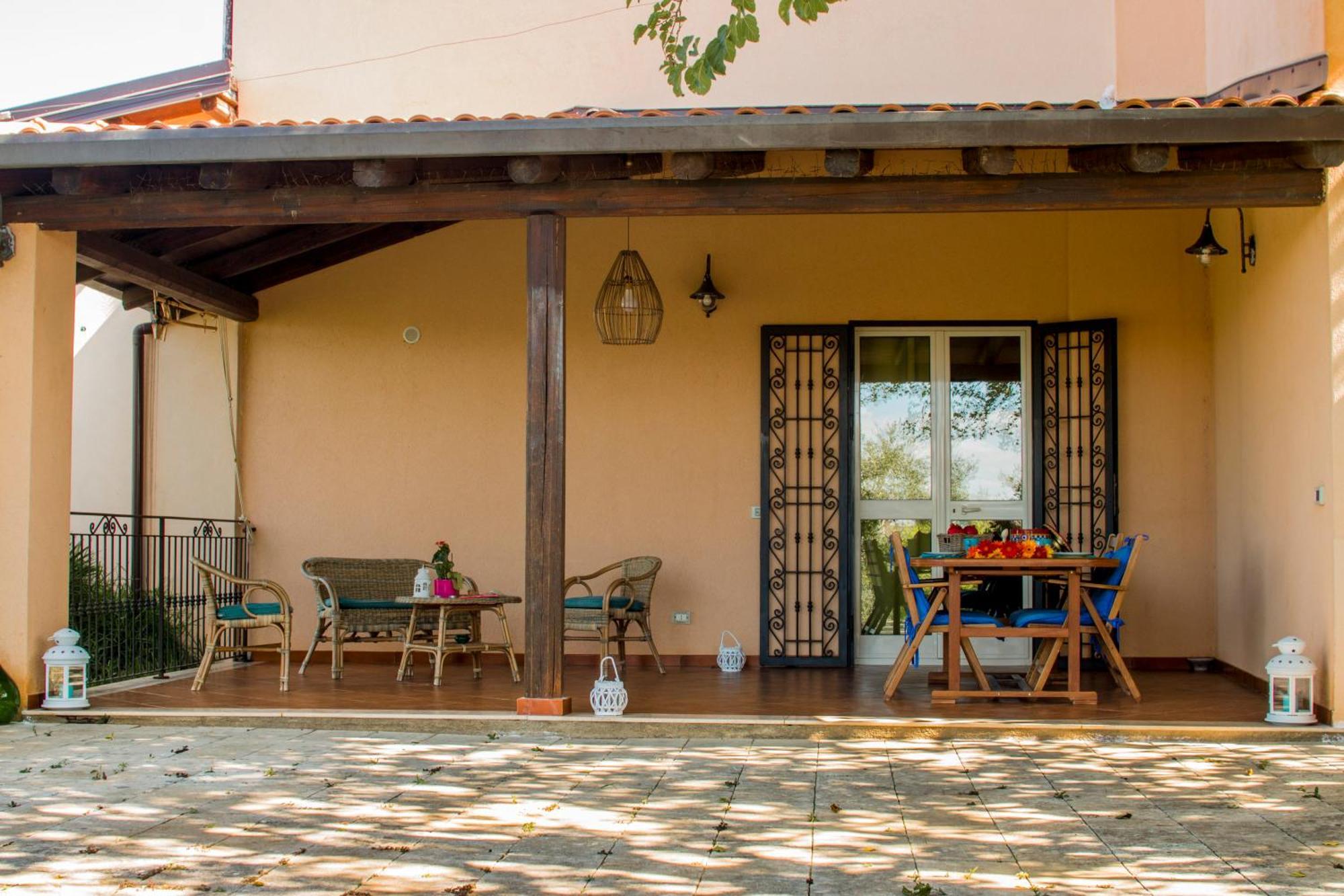Villa Con Piscina Casale Di Gio Nel Golfo Di Castellammare パルティニーコ エクステリア 写真