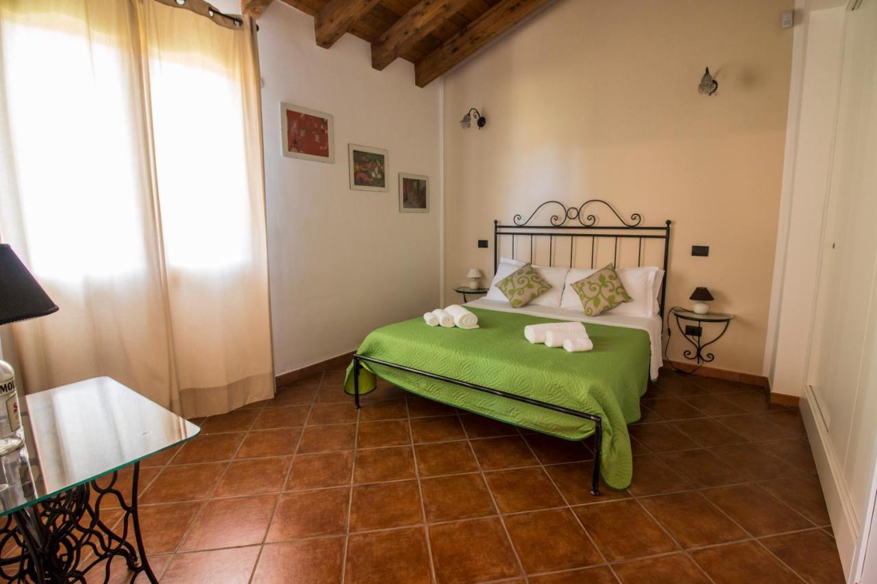 Villa Con Piscina Casale Di Gio Nel Golfo Di Castellammare パルティニーコ エクステリア 写真