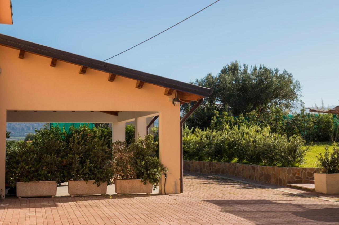 Villa Con Piscina Casale Di Gio Nel Golfo Di Castellammare パルティニーコ エクステリア 写真